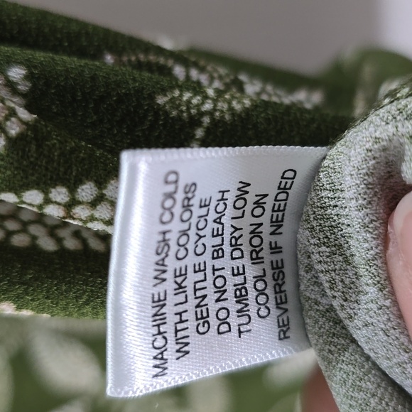 Cure 3x green floral top - Picture 5 of 5